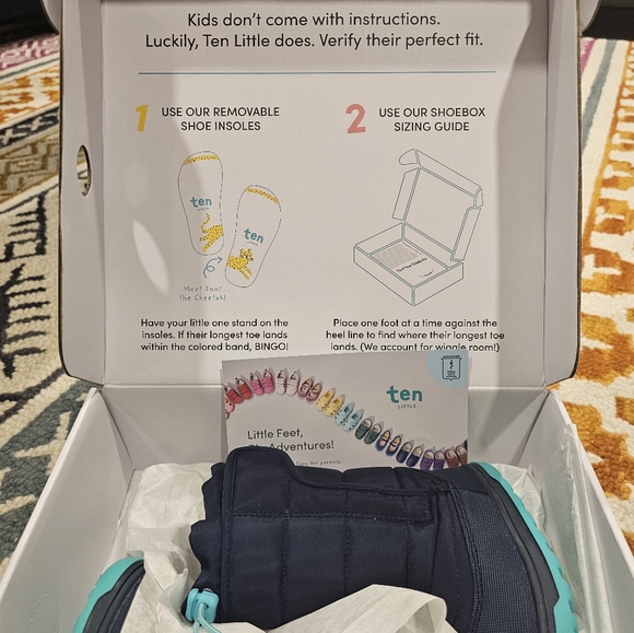 NIB- Waterproof, 200g 3M Thinsulate Lining, Adjustable Toggle Snow Collar. 6T - Picture 6 of 12